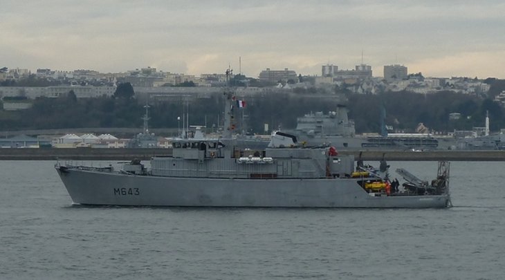 Croix du Sud et Andromede appareillent de Brest
