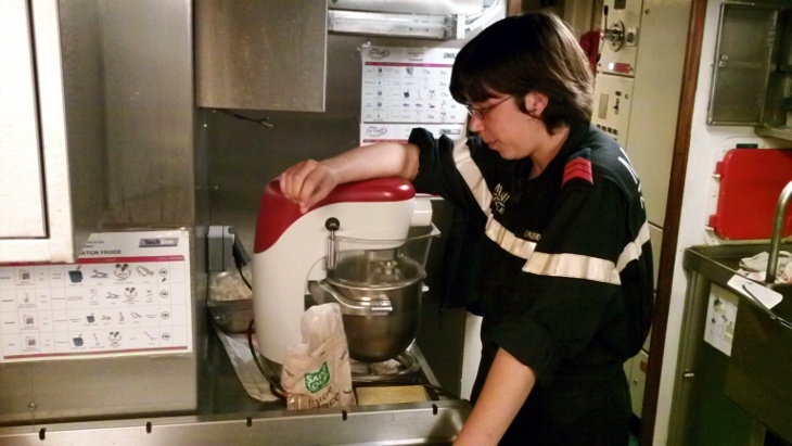 Préparation de la chantilly en cuisine